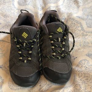 Columbia kids low top hikers